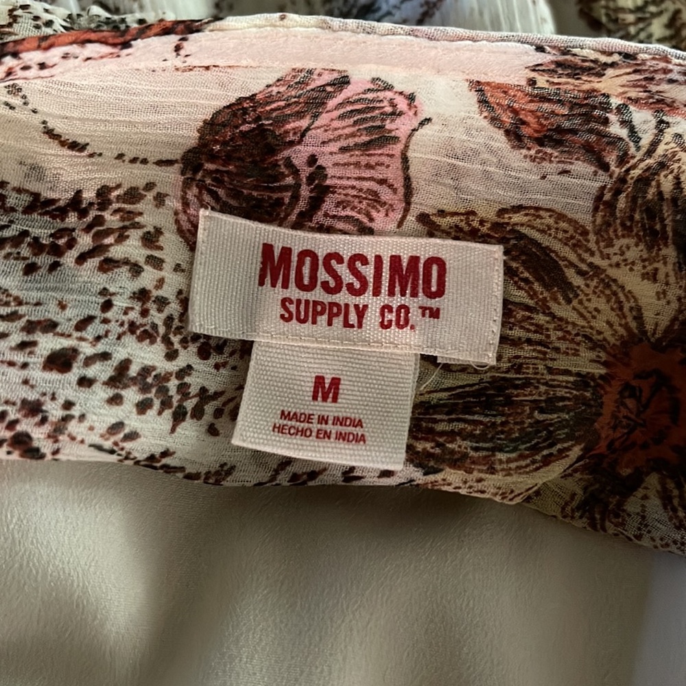 Mossimo Ladies Feminine and flowy dress - Picture 11 of 11